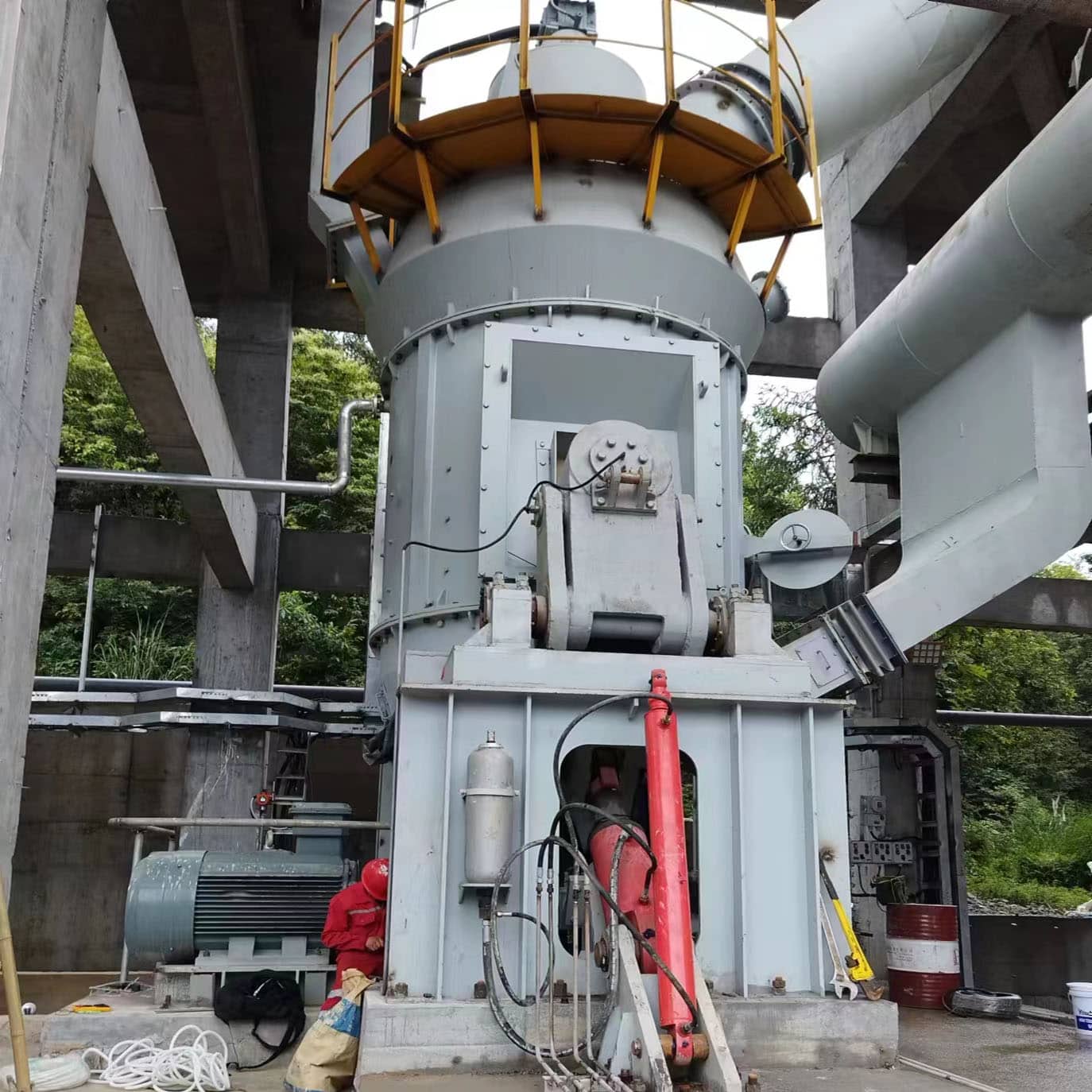 Vertical Grinding Machine